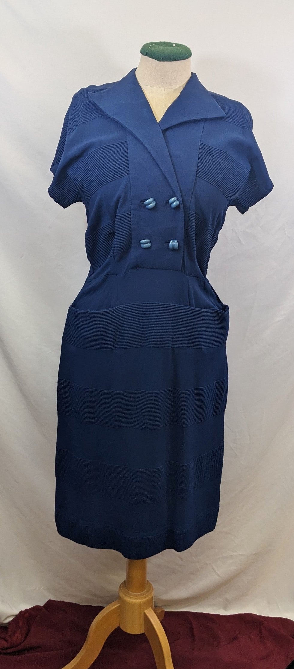 Early 1950s Wiggle Dress