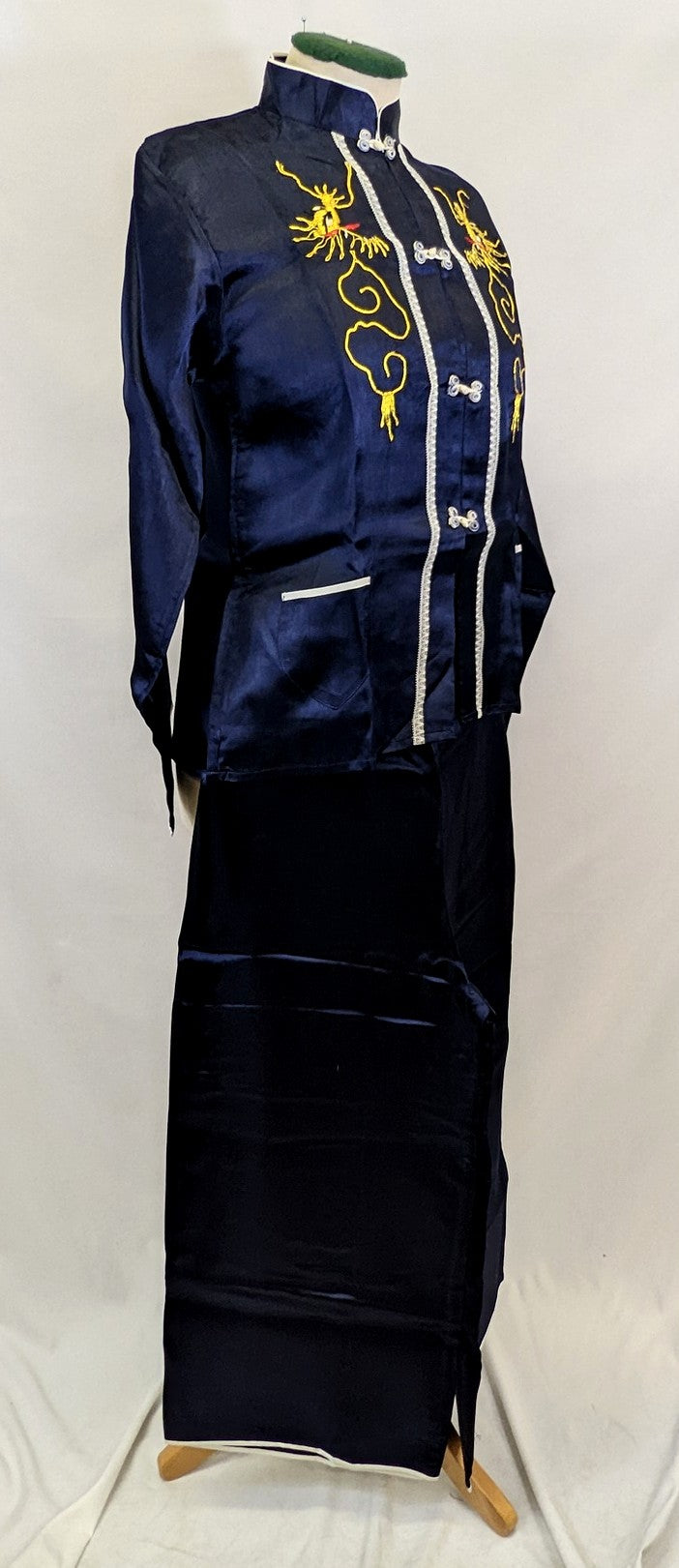 1930s/40s Asian Lounge Pyjamas and Slipper Set