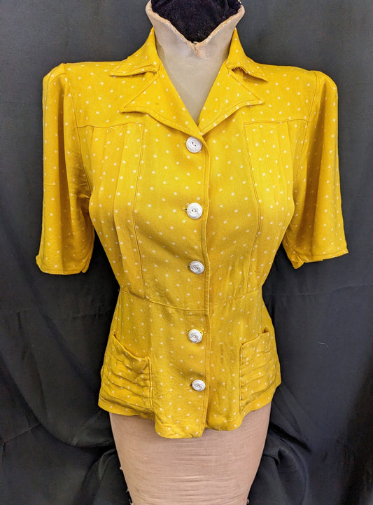 *RESERVED DO NOT BUY* 1940s Linen Blouse with Pockets